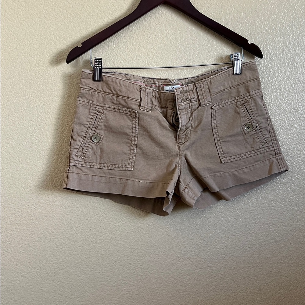 American Eagle 🦅 Tan Casual Shorts